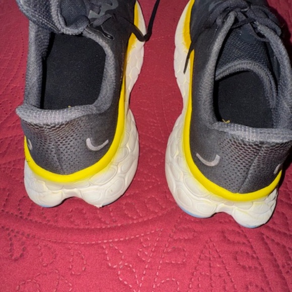 NEW  -----New Balance Fresh Foam X mens 12.5 D  , Black, New..Excellent Cond. main image 7